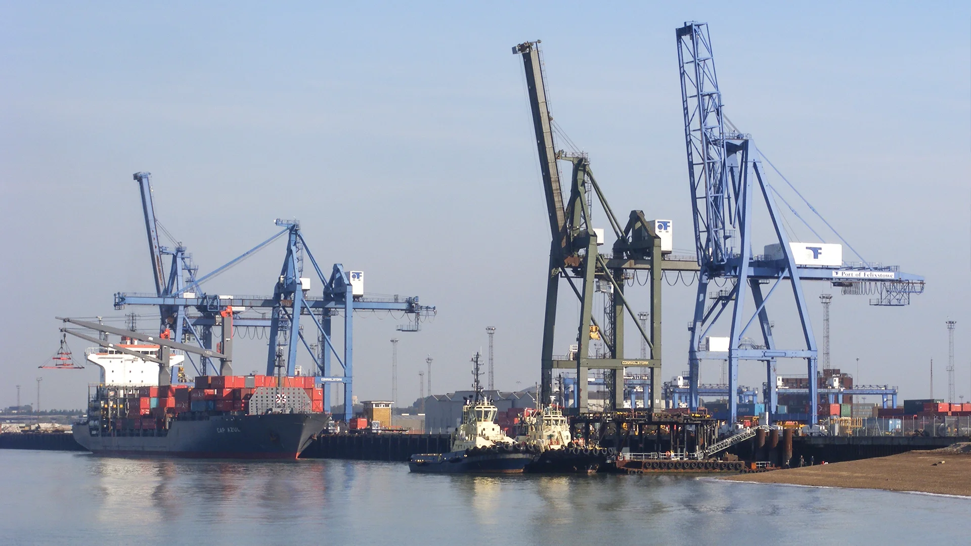 Container Haulage Felixstowe to Hull